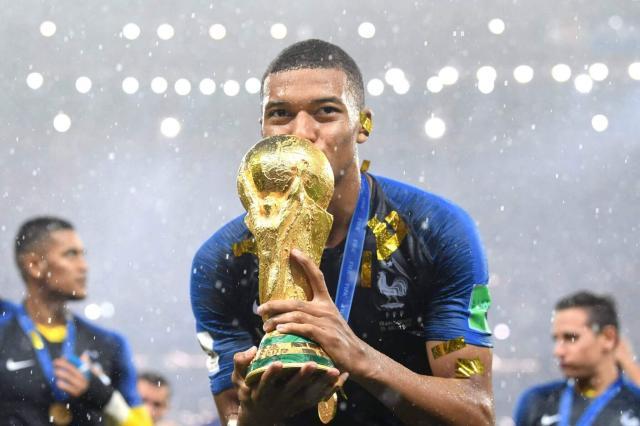 mbappe 10.jpg