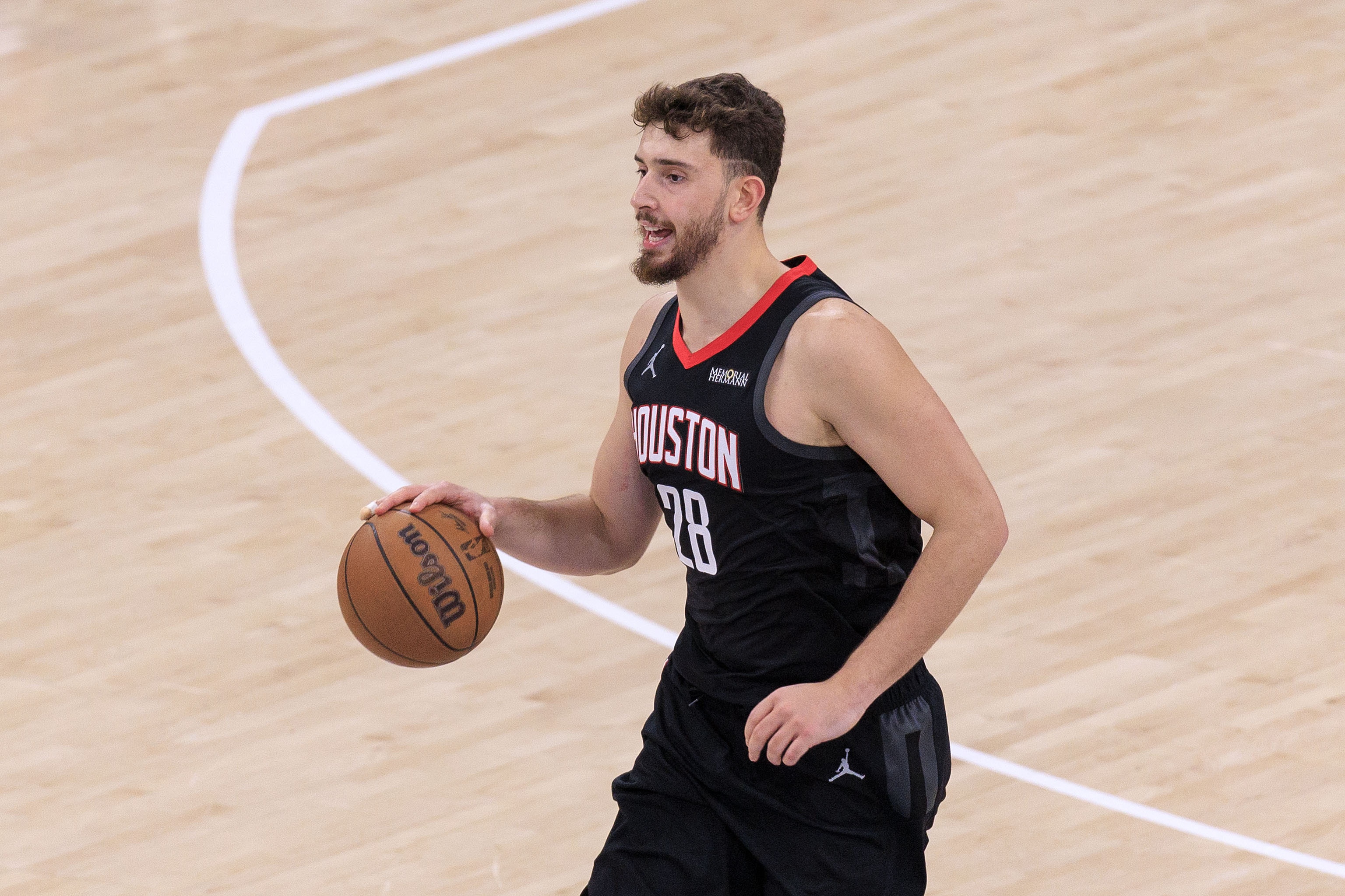 星空体育app官方下载-🤡寸步不让！兰德尔被撤凳子走步违例&amp;申京立马走步回应