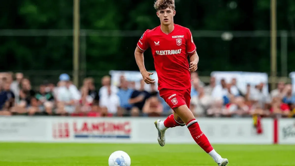 星空体育app官方网站-每体：巴萨关注奈斯塔德已久，但这笔交易目前处于搁置状态